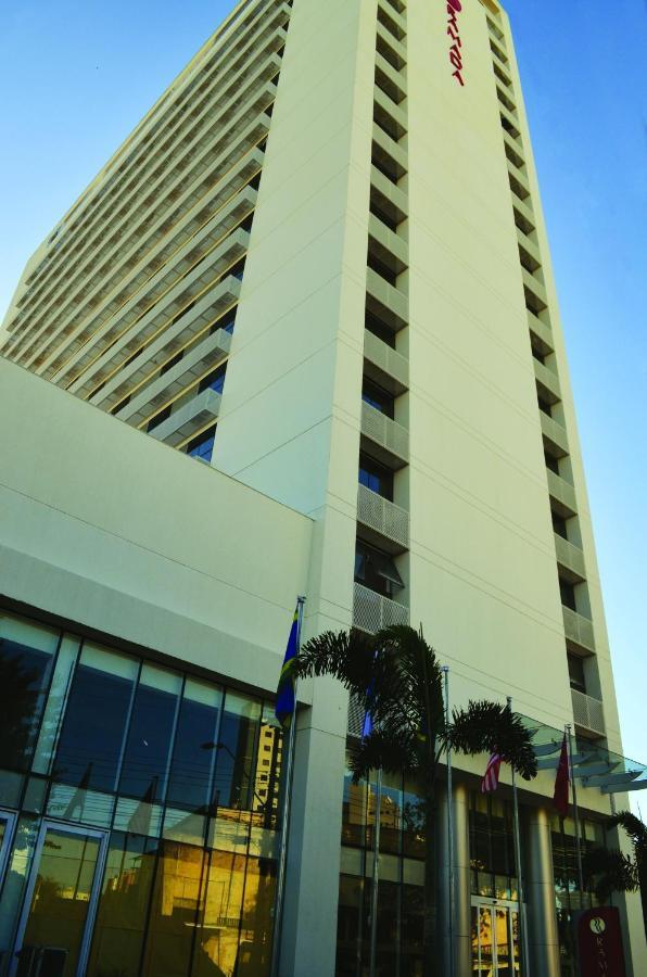 Ramada Hotel & Suites Campos Pelinca Campos dos Goytacazes Exterior foto